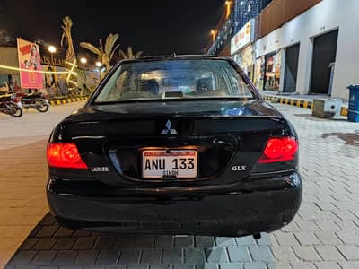 Mitsubishi lancer 2005 model automatic