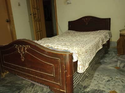 Single bed for sale