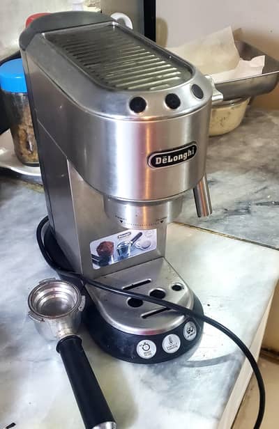 Espressso DeLonghi Cofee Maker