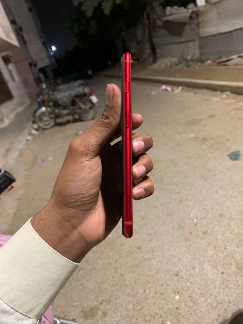 iPhone 8 Plus 1