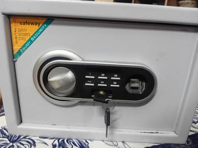 locker safe