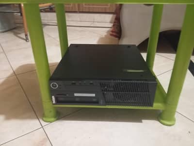 i3 3rdgen with 4gb ram 250 hard with Lenovo case