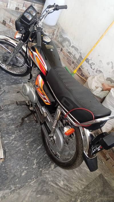 Cg 125 22 model Lush Condition  10/9 See in Pics