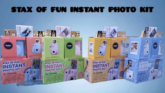 INSTAX Mini 11 Instant Flim Camera Photo Kit case and camera sky blue