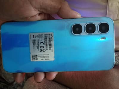 Infinex hot 60 pro 8gb 128 storege