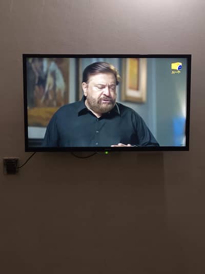 Samsung LED 42 inch  Android