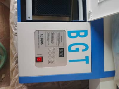 CO2 LASER ENGRAVING & CUTTING MACHINE