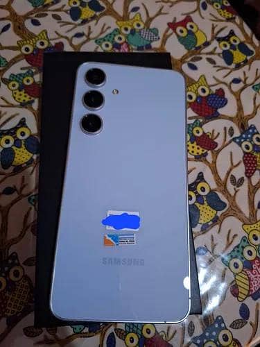 Samsung s24FE 8/128gb