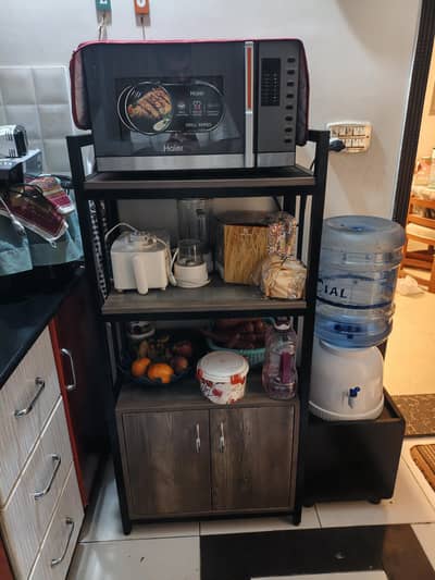 Kitchen Rack / Microwave Oven Stand