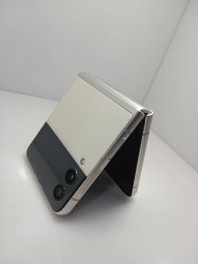 Samsung Galaxy Z Flip 3 5G