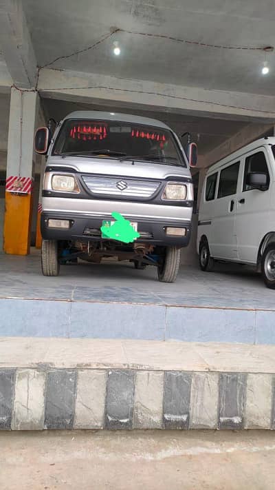 Suzuki bolan carry daba 2011