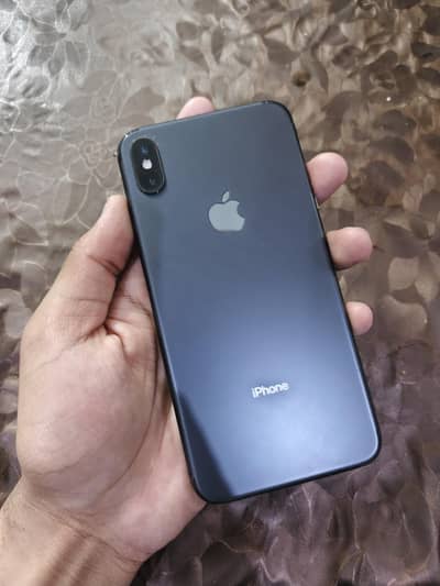 I phone xs max 256 GB water pack 