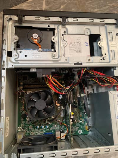 code I5 4 generation 8 Gb Ram 128 SSD 500 hard Garfice card 2 Gb