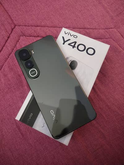 Vivo Y400 8+8/256GB 6 Months Warranty 10/10 Condition For Sale