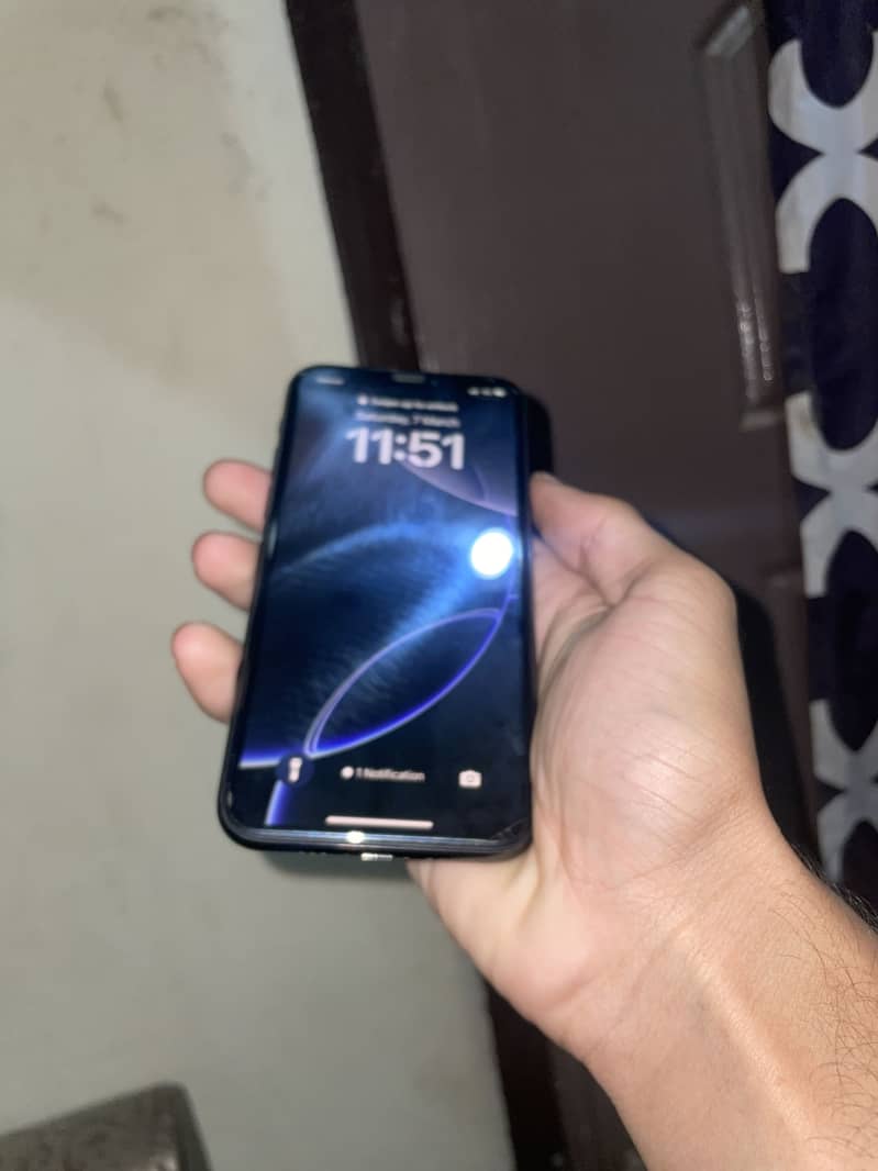 iPhone 11 Pro 0