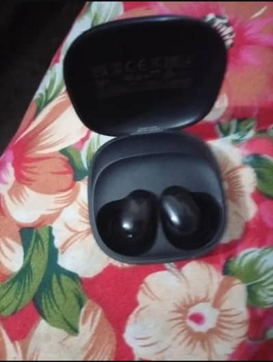Xiaomi Redmi ear buds play 6 only 10 charging