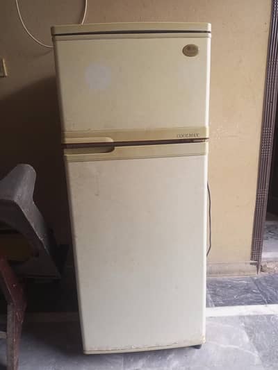LG Refrigerator medim size