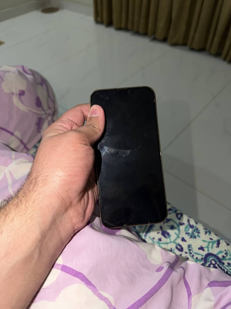 iphone 13 pro max 7