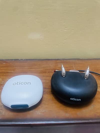 Oticon More 1 Hearing Aid – Original – Excellent Condition