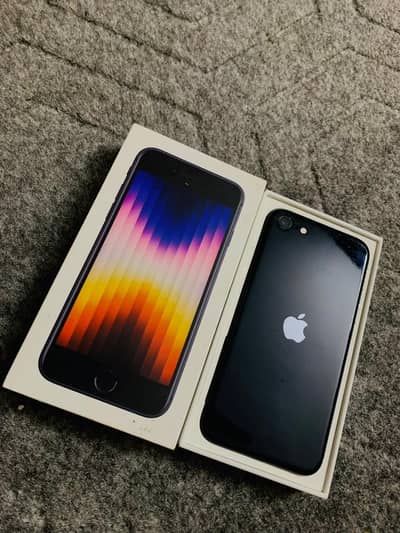 IPhone SE 2022 3rd gen with box 64GB