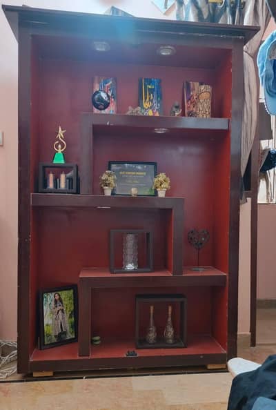 divider for urgent sell