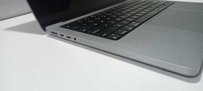 Apple MacBook Pro 14” M1 Pro 16GB 512GB – Like New   Apple MacBook Pro