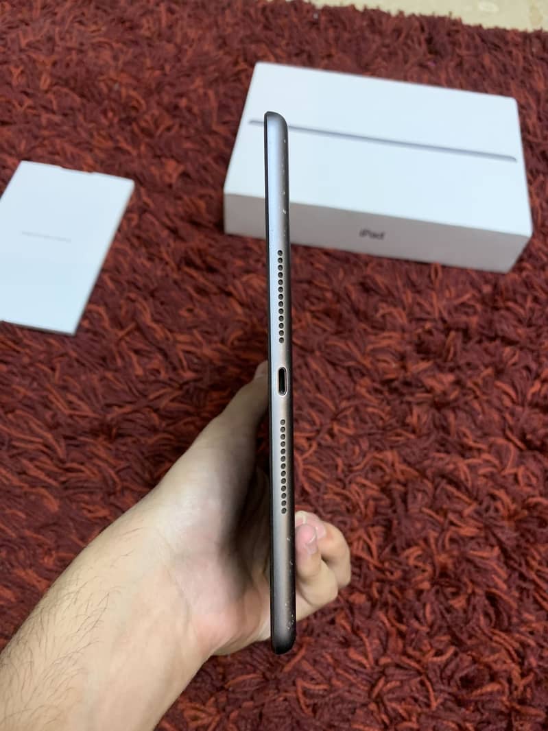 IPad 8th Gen 4