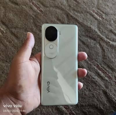 Vivo V40e