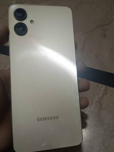 Samsung Galaxy A06 4GB RAM 128GB Storage – Fresh Condition – Warranty