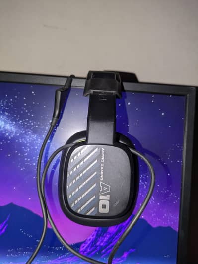 Logitech astro a10 gen 2 gaming headphones for pc mobile desktop