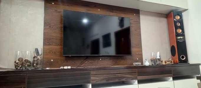 Hisense 4K Ultra HD LED TV55 inches – Excellent Condition