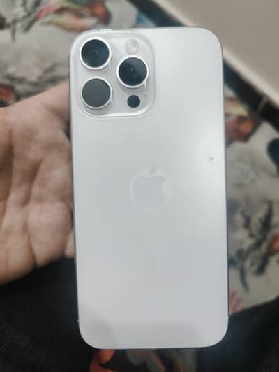 Apple iPhone 16 Pro Max