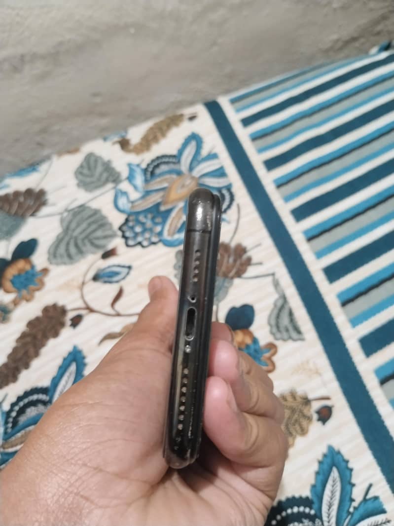 Iphone 11 Pro Max 2