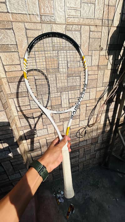 Wilson Exclusive Harophite Matrix Racket