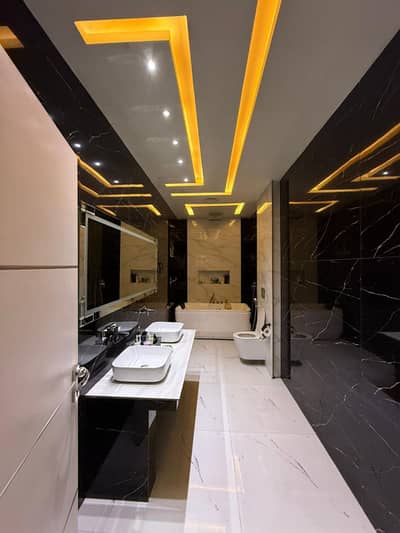 4 F. 11 Clients WOW Deals CDA Sector House