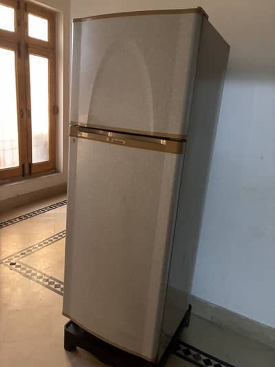 Dawlance large fridge