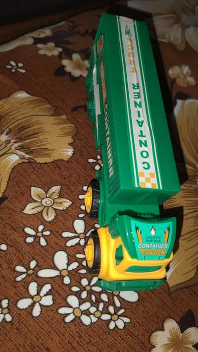 new container truuck