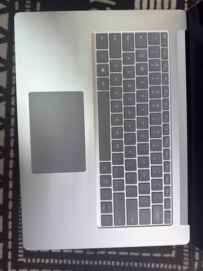 Microsoft Surface Laptop 5 – 15”