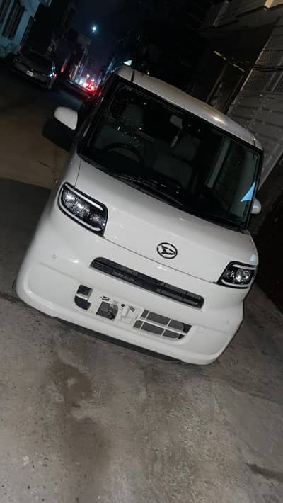 Daihatsu Tanto 21/25 bumper to bumper genuine