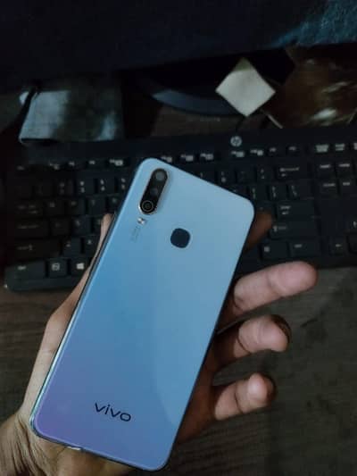 Vivo Y17 8gb 256 gb dual sim approved good battery  TIMING 