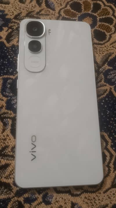 vivo y400 8+8/256 GB