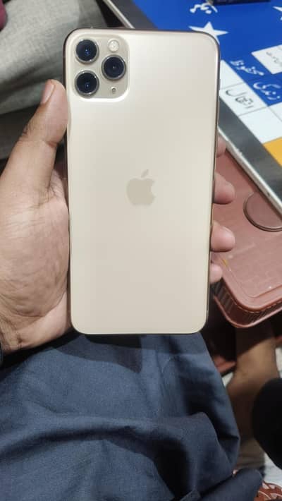I phone 11 pro max 256GB