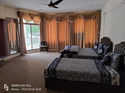 Prime Location 3 Marla Brand New Flat For Rent In B Block, City Housing Society