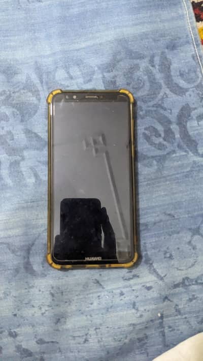 HUAWEI Y7 prime 2018 non pta all ok phone bus software ka kam hona ha