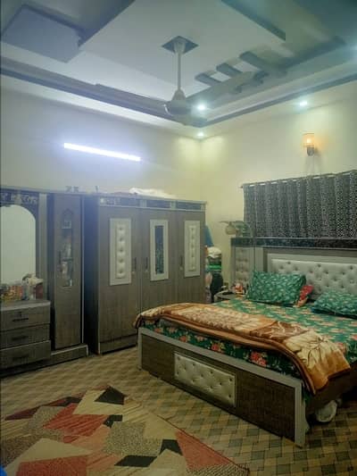 HOUSE FOR SALE CORNER ADJUST FAMILY PARK