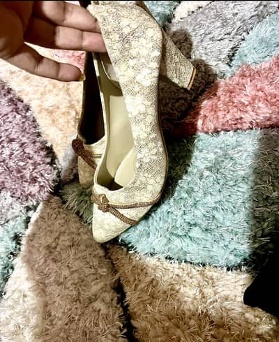 Branded sandals heels size 7