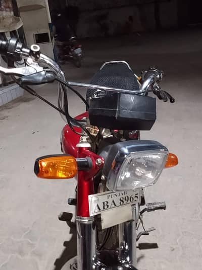 CD70 new condition urgent sale exchange possible honda125