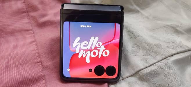 Motorola Moto Razr 40 ultra flip