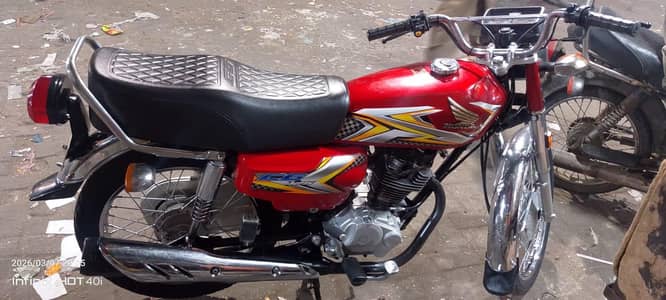 excellent CG Honda 125 need and clean