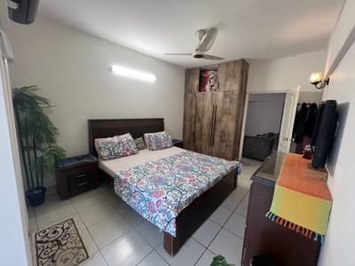 Bedroom Set With Side Table Chester